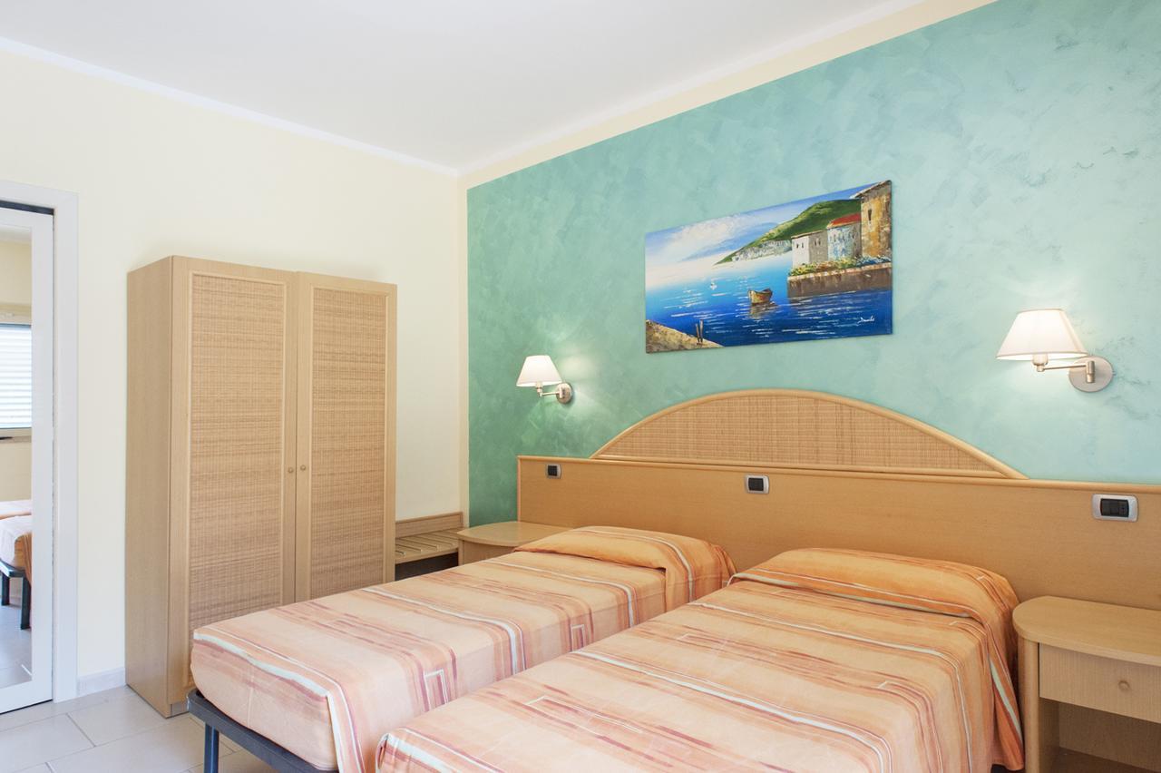 Hotel La Tramontana Сан Домино Екстериор снимка